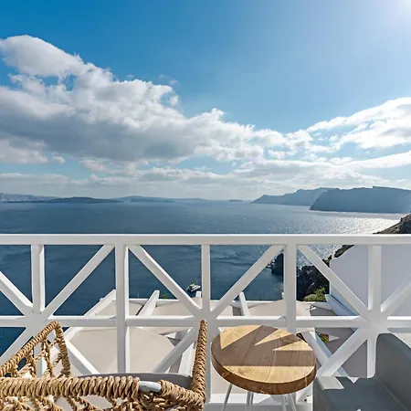 Helianthus Dream Homes Oia