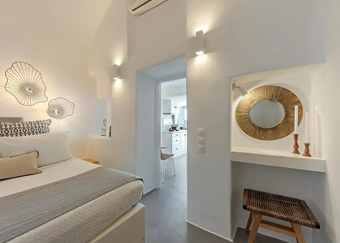 Helianthus Dream Homes Oia (Santorini)