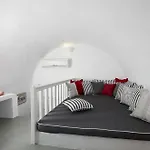 Helianthus Dream Homes Oia