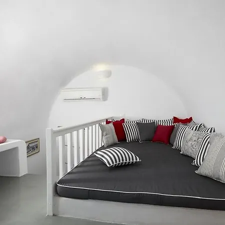 Helianthus Dream Homes Oia (Santorini)